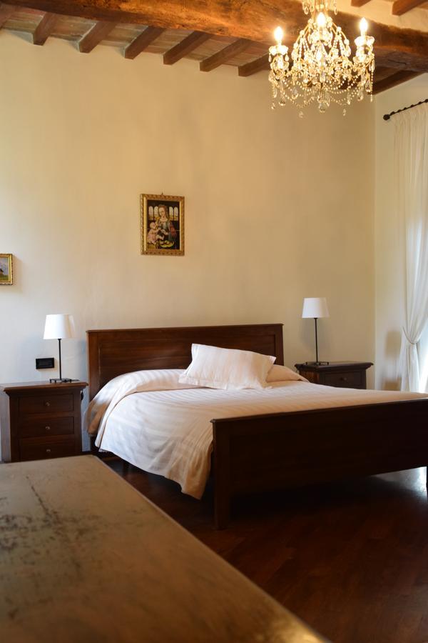 Residenza Le Logge Bed and Breakfast Γκούμπιο Εξωτερικό φωτογραφία